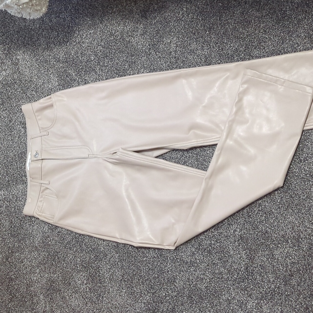 Abercrombie & Fitch Cream vegan leather pants